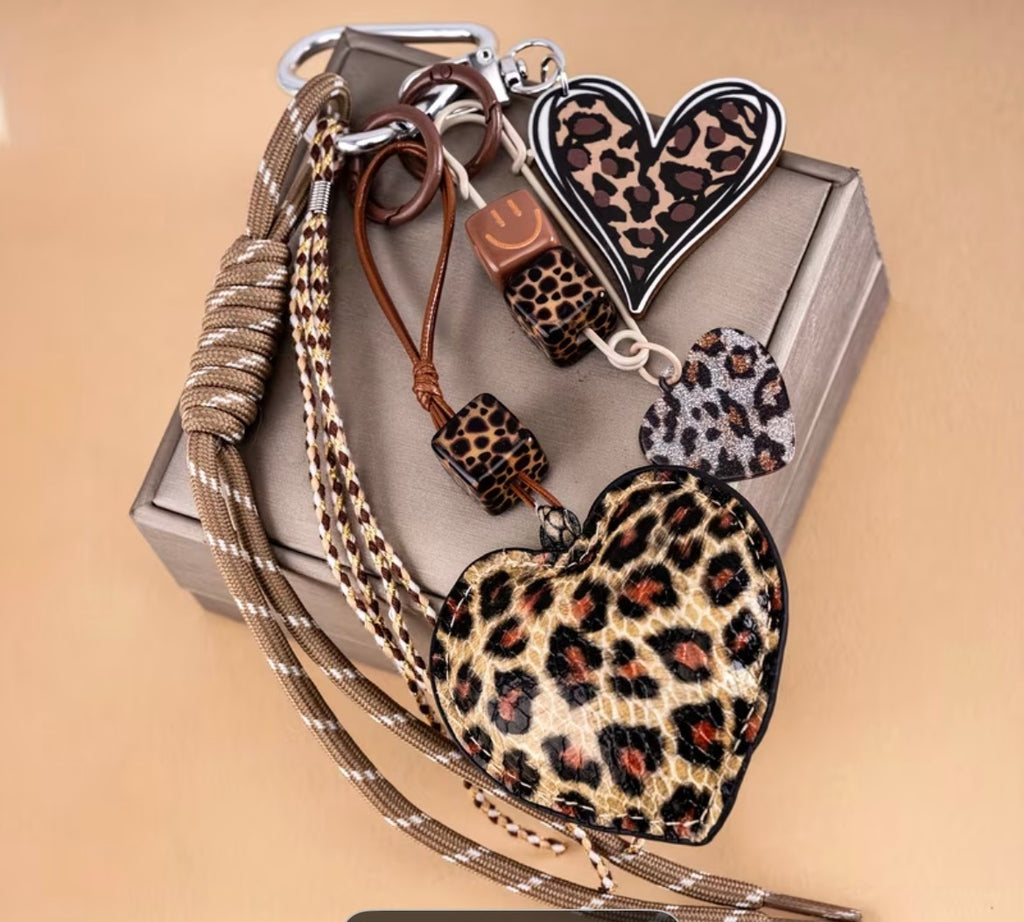 Llavero Corazón Leopardo Amarillo