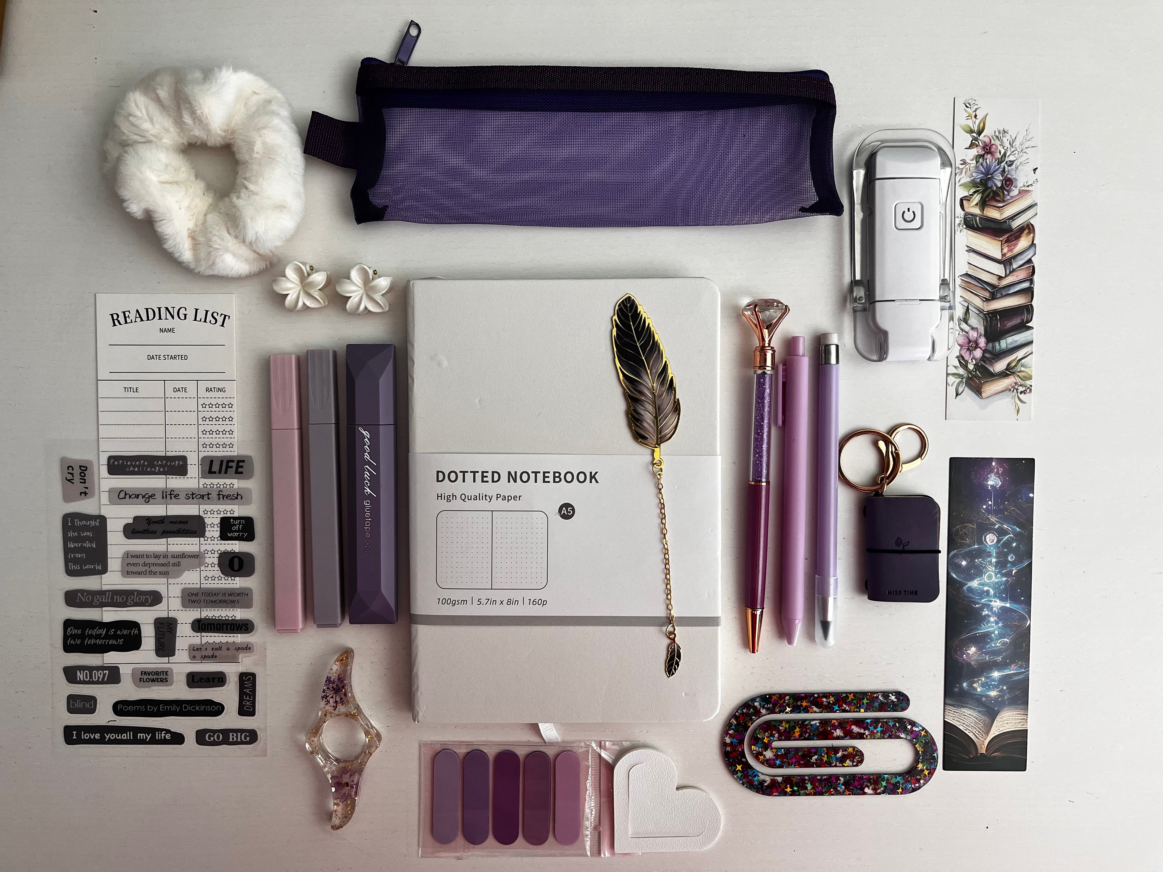 Conjunto cuaderno Blanco/ Lila